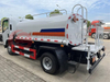 Camión cisterna con rociadores de agua ISUZU 4*2