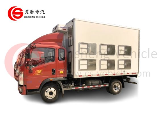 Camión frigorífico HOWO pequeño de transporte de animales vivos de 5 toneladas 