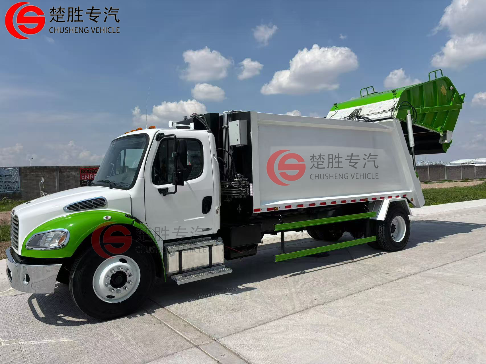 De los clientes comentarios: la parte superior del camión de basura del compactador