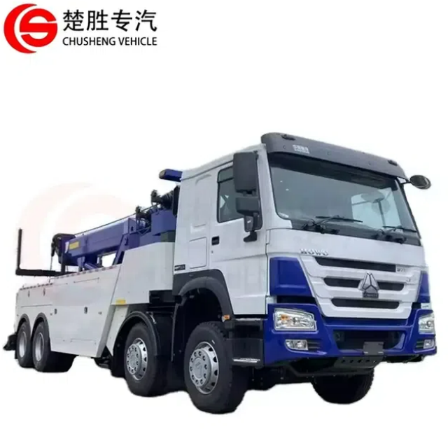 ¿Por qué debería contratar un servicio profesional de grúa?