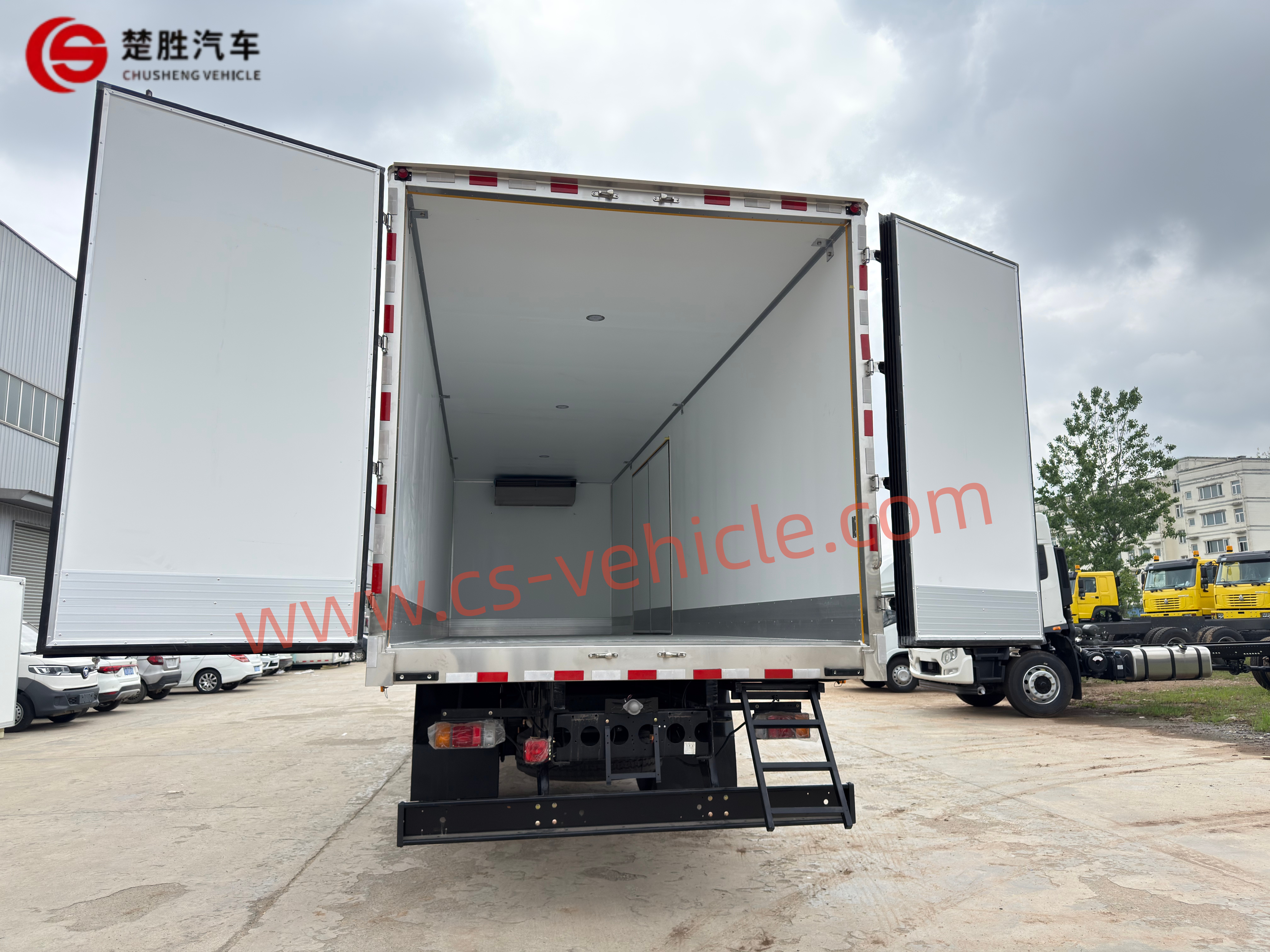 Cami&oacute;n Frigor&iacute;fico-11 