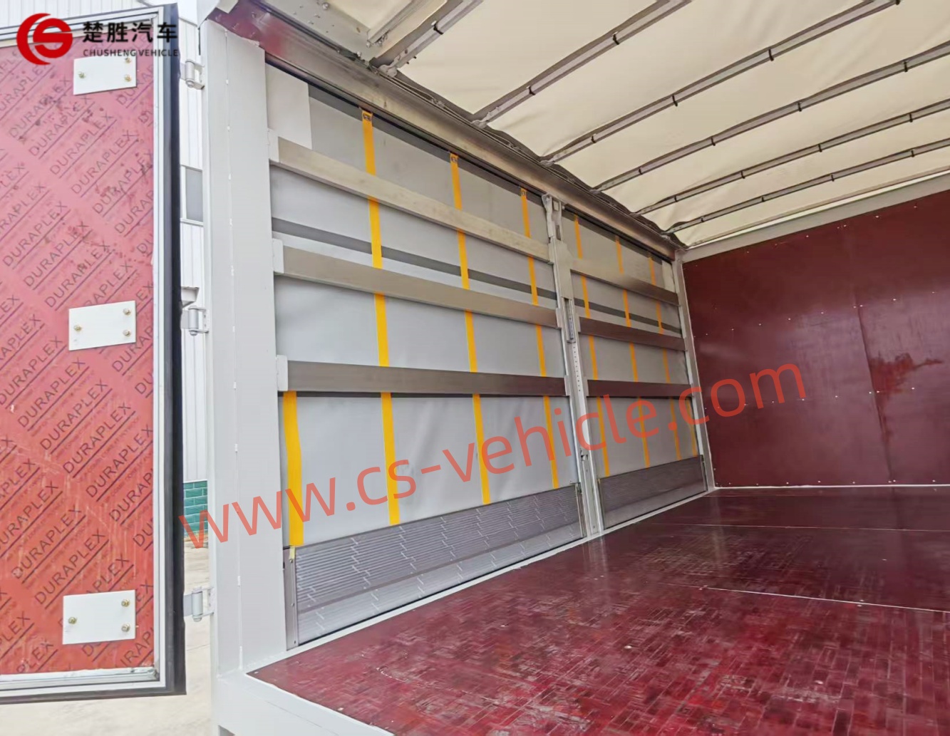 Cami&oacute;n de carga de lona-7 