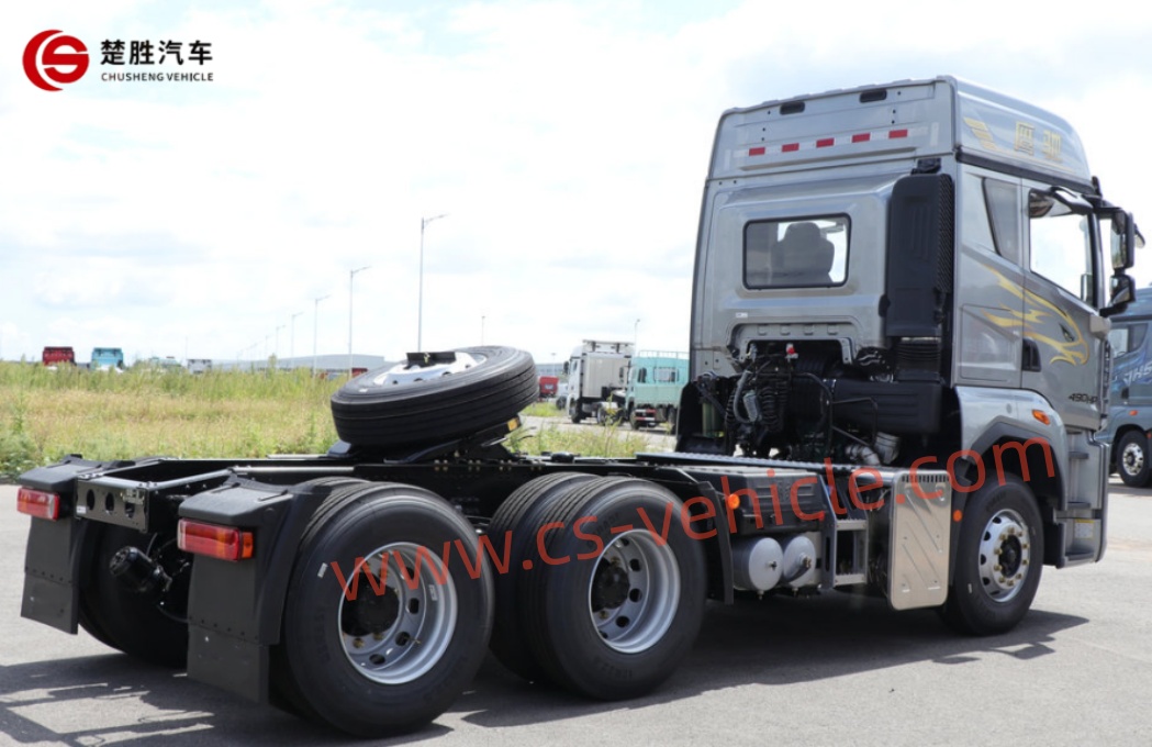 Cami&oacute;n Tractor-8